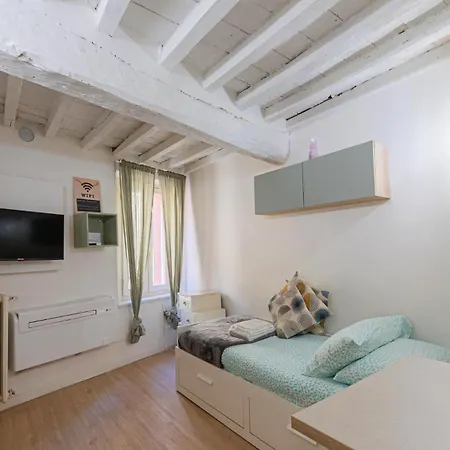 Borgo Valorio بارما